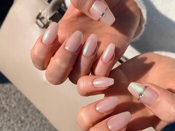 サロンドフォーエイチ(salon de 4H)/話題のリングネイルで美爪に！