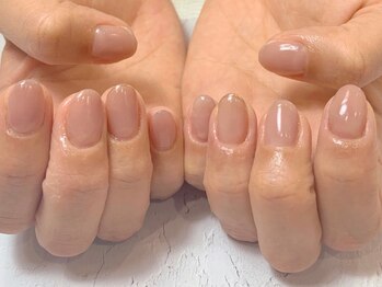 メイヴン(Maven)/ヌーディカラーネイル