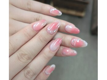 ネイルパキラ(nail pachira)/ランダムチークデザイン