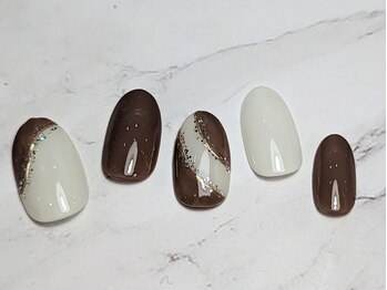 ネイルブレイク リリア(Nail Break lilia)/【初回オフ無料】ブラウンラメ