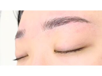 ルクール アイ(Le Coeur. eye)/ハリウッドブロウリフト