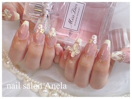 パステルカラーのチェックネイル