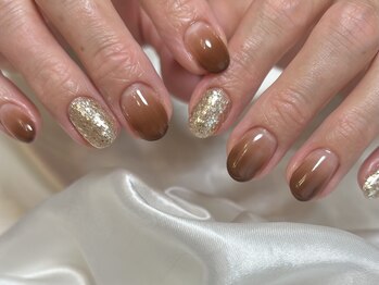 ネイルサロンアンドスクール リプレンダ(REPLENDA)/秋のグラデーション