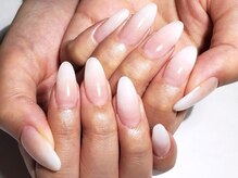 ローブ 銀座(Robe.)/カラグラ￥8800