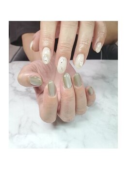 スリーレイ(Threeray)/持ち込みネイル