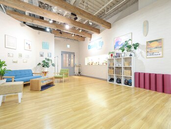 レディーアップ(Ready Up)/西海岸イメージの開放空間♪