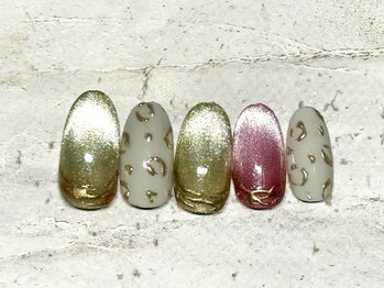 スーン(S∞N)/選べるデザイン定額ネイル￥7980