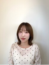 ワヴアイラッシュ(WUV eyelash) REINA