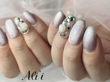 アリィ(Ali'i)/埋め尽くしネイル