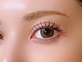 ネロリ バイ エイティスト(neroli by 8ist)/ラッシュリフト［新宿/新宿駅］