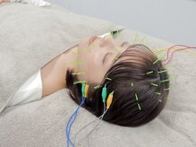 小顔美容鍼灸院HARIKA横浜店【美容鍼×小顔矯正×ブライダル】【4/1NEWOPEN（予定）】/頭からリフトアップ美容鍼