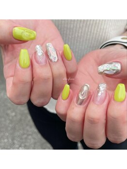 ニュアンスネイル