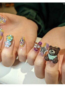 アヤネイルズ アンド アイラッシュ 綱島店(AYA NAILZ.&Eyelash)/パーツ盛り盛り♪