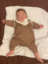 子育てママの整体サロン/施術中のお子様の様子