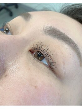 ジルフィー(GILFY)/まつ毛パーマ（ラッシュリフト）