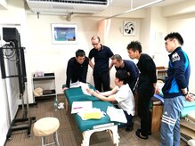 青山バランスアップ治療院/技術は「経験」と「学び」から