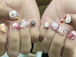 キティちゃんとお菓子！