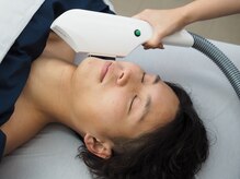 エピシア(EPICIA)/ヒゲ施術風景