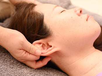 ゼロ 昭島 中神(ZERO)/耳つぼアコルデ/緊張を緩めます