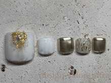 ネイルサロン アトラ(design salon attra)/Foot華やか￥11000