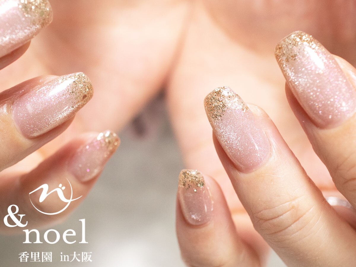 2025年-2026年冬トレンド】オーロラピンクのネイルデザイン集｜人気順