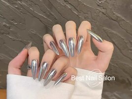 長さ出しミラーネイル