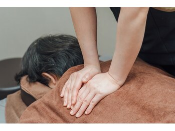 もみかる 太田駅前店の写真/全身マッサージと人気の足つぼセット◎【もみほぐし60分+足ツボ30分☆6200円】癒しのひと時をご堪能…。