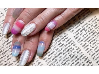 クオレ 上新庄店(Cuore)/ふんわりグラデアートネイル♪