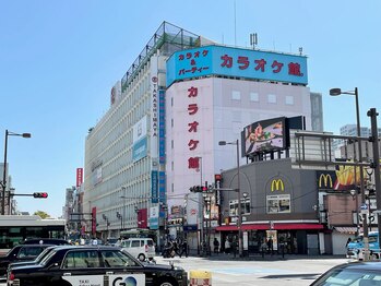 ビューステージ アイブロウサロン 大宮/高島屋方面にお進みください♪