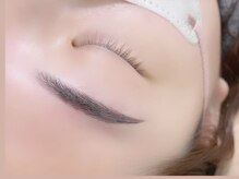 アール(R)/眉ワックス