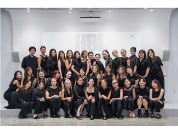 アイラッシュサロン マナ(MANA)/ハリウッドブロウリフト認定講師