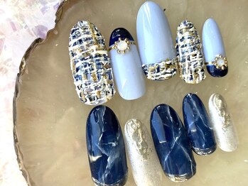 ネイルズロータス(Nails Lotus)の写真/大人女性が心躍る、高品質のネイルを提供＊トップクラスのモチの良さ◎オリジナリティも楽しめる本格アート