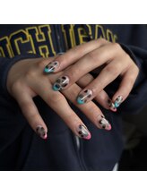 リノン(Linon)/個性派デザイン