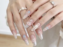トレンドのワンホンネイル★