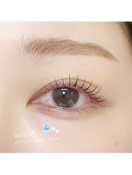 アルマ(Alma.)の写真/大人女性にオススメ♪眉毛Waxとセット可◎もちの良さにおどろく方多数の自然な仕上がり