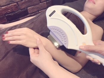 カミユイ(Kamiyui)/ツルツルスベスベお肌に!