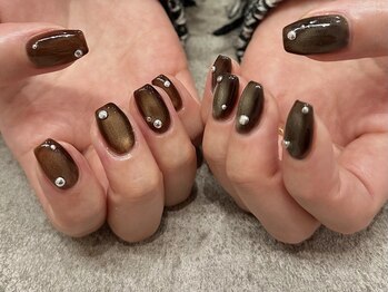 ジュイール ネイル 千葉店(Jouir nail)/ブラウンマグネット