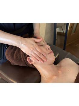 ホウレイ線・たるみ改善！予防ケア