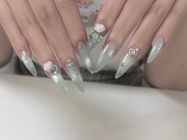 グリーン×マグネットネイル