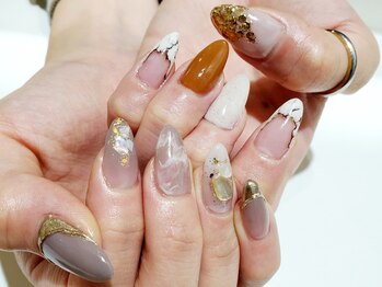 ケー フレーバー ネイル(K flavor nail)/デザインやり放題120分　¥9980