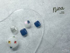 ビジューネイル