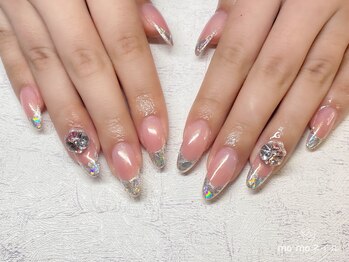 モモネイル(MOMO nail)/ガラスフレンチ