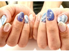 人気デザイン満載、夏ネイル！