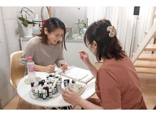 アンジュール アロマデュアペザン(un jour arome du apaisant)/店内の雰囲気