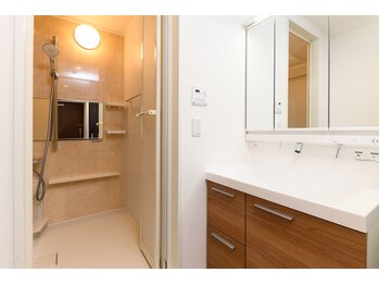 フューブ ボディ(FUVE BODY)/内観