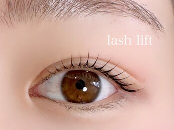 プラス サード(Plus 3rd)/まつ毛パーマ