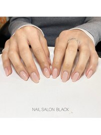 シンプル好きに1番人気のカラー