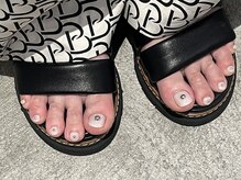 シーセブンビューティ(ccccccc b.)/white × silver