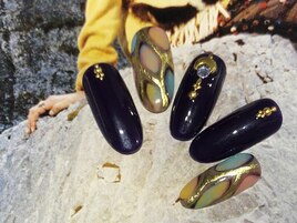 ネイビーブラウン