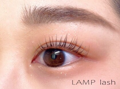 ランプラッシュ(LAMP lash)の写真